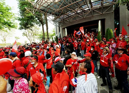 Chính phủ Thái Lan có thể giải tán Hạ viện