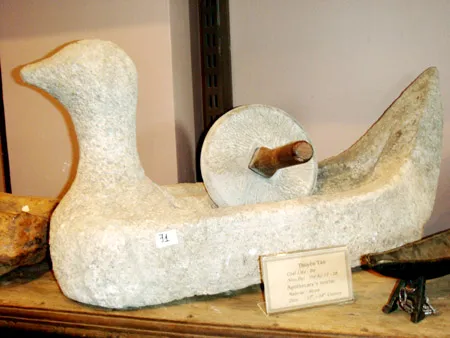 Thuyền tán thuốc bằng đá, thế kỷ 17- 18.