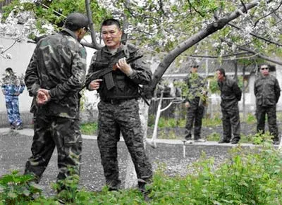 Kyrgyzstan bên bờ vực nội chiến