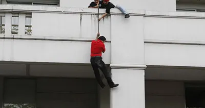 Thái Lan: Các thủ lĩnh áo đỏ thoát thân sau vụ bố ráp