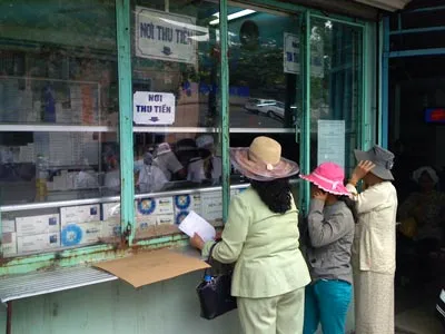 Nghịch lý giá thuốc - Bài 2: Lắm trò phù phép