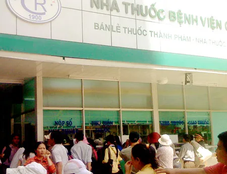 Từ loạt bài “Nghịch lý giá thuốc” - Đấu thầu có vấn đề?