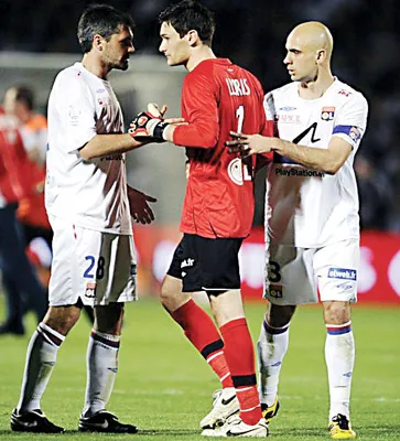 Champions League 2009-2010: Bundesliga đụng Ligue 1