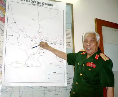 35 năm chiến thắng Xuân Lộc 21-4-1975 - 21-4-2010: Lê Nam Phong - lung linh phẩm chất bộ đội cụ Hồ ảnh 2