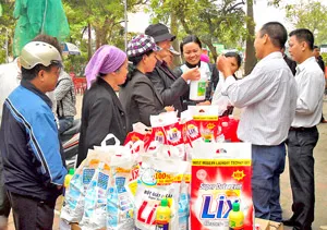 Hàng Việt về Lạng Sơn