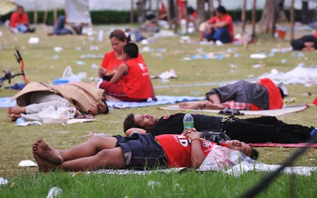 Thái Lan: Phe áo đỏ ra tối hậu thư 30 ngày cho Thủ tướng