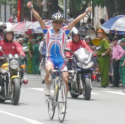 Kết thúc Cuộc đua xe đạp Cúp truyền hình TPHCM 2010: Đội Mông Cổ đoạt cú đúp