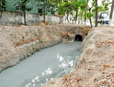 Ô nhiễm môi trường tại TPHCM: Hiểm họa mới