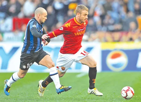 AS Roma - Inter Milan: Nỗi niềm uất hận