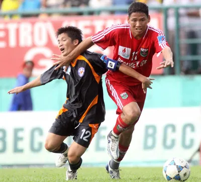 B.Bình Dương - SHB Đà Nẵng: Kỳ đà cản mũi