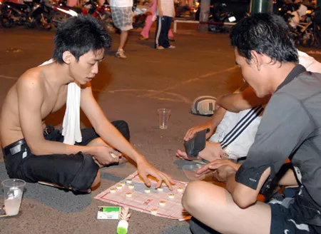 Thiếu điện do sự cố và... ông trời!