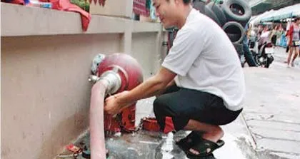 Thái Lan: Quân đội thông qua kế hoạch chặn nguồn tiếp tế vào Ratchaprasong