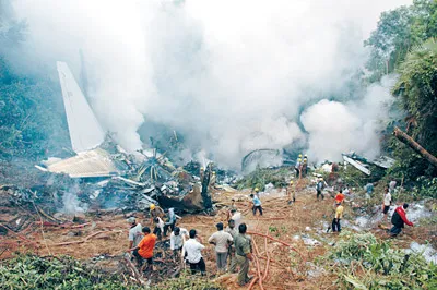 Tai nạn máy bay tại Ấn Độ, 158 người thiệt mạng