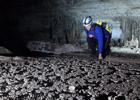 Quảng Bình: Động Thiên Đường dài 31km