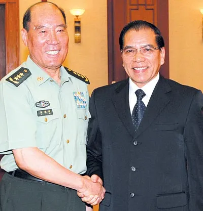 Tổng Bí thư Nông Đức Mạnh: Không ngừng củng cố quan hệ hợp tác chiến lược toàn diện Việt Nam - Trung Quốc