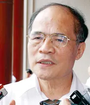 Phó Thủ tướng Thường trực Nguyễn Sinh Hùng