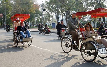 Northern and central regions will be sunny and hot June 24-25 (Photo: VTC)