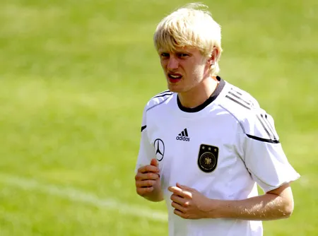 Hậu vệ Andreas Beck bị loại khỏi tuyển Đức.