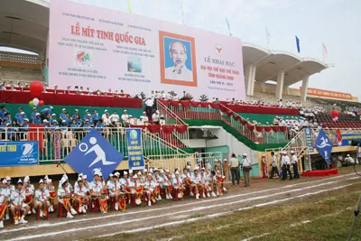 Chủ tịch nước Nguyễn Minh Triết dự lễ mít tinh ngày môi trường thế giới