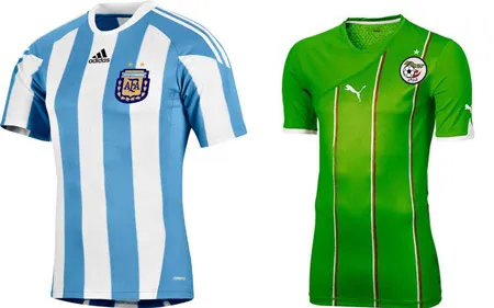 Đồng phục của đội tuyển Argentina (trái) và Algeria