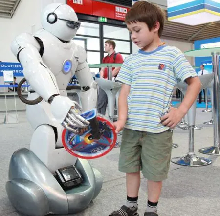 Robot Việt Nam gây ấn tượng mạnh tại Automatica