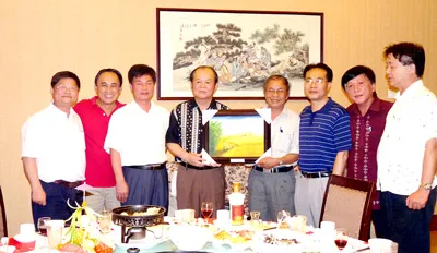 Đậm đà tình cũ nghĩa xưa