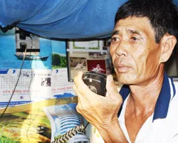 Ông Sáu và chiếc bộ đàm cứu hộ