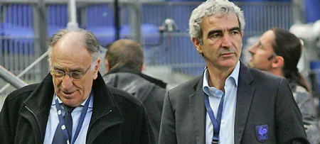 Hôm nay (30-6) trước Quốc hội Pháp: HLV Domenech và Chủ tịch FFF Escalettes điều trần ảnh 1