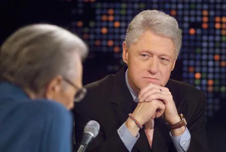 Cựu Tổng thống Mỹ Bill Clinton, khách mời của chương trình “Larry King Live”