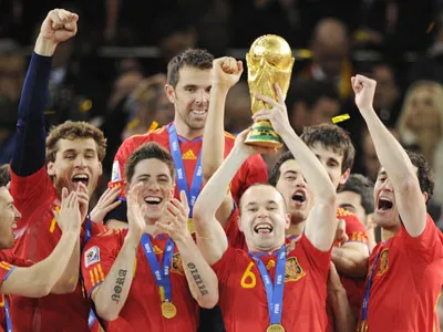 Chào mừng Tây Ban Nha - Tân vô địch bóng đá thế giới ảnh 7