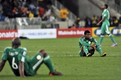 Nigerian players looked dejected after losing to South Korea during the World Cup in Durban, South Africa, June 22. AFP