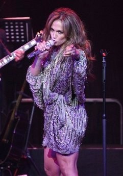 Jennifer Lopez has canceled a concert planned for the Turkish-occupied part of Cyprus after criticism that the appearance would make a political statement, the entertainment website TMZ.com reported.