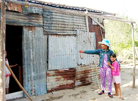 Sống “treo” vì dự án “rùa”