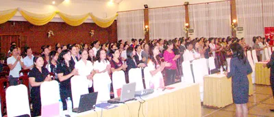 Khởi động chương trình cùng bài hát “Nối vòng tay lớn”