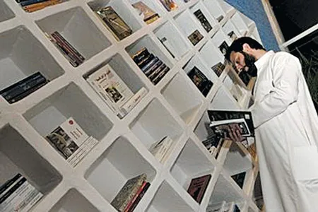 Saudi Arabia - Nhà văn trẻ “vượt rào”