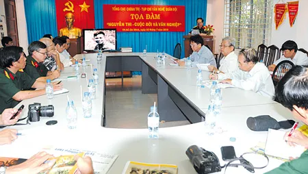 Nguyễn Thi: Im lặng mà tỏa sáng