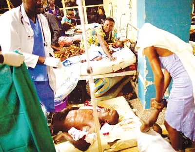 Điều trị cho những người sống sót tại Bệnh viện Mulago.