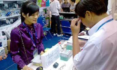 Triển lãm Vietnam Computer Electronics WorldExpo 2010: Quá nhiều “sạn”!
