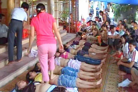 Chữa bệnh kiểu giẫm đạp - Thiếu khoa học nhưng vẫn nghiên cứu?