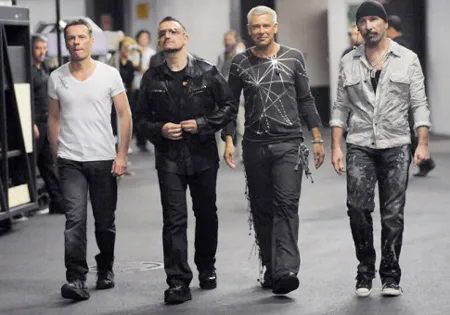 Top 10 nghệ sĩ và ban nhạc kiếm tiền nhiều nhất năm 2010