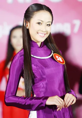 Thí sinh Lê Nhã Uyên