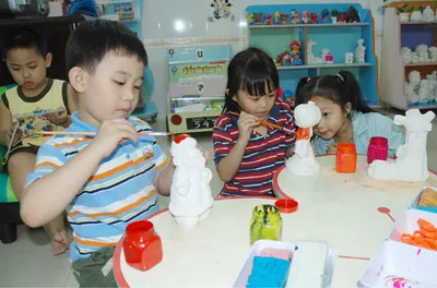 Chấn chỉnh việc thu nhận trẻ mầm non