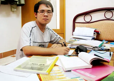 Thủ khoa Trường ĐH Khoa học Tự nhiên TPHCM: Đam mê sự bí ẩn của con số