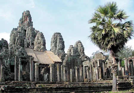Nụ cười Bayon