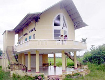 A flood-prevention house in Ngu Hanh Son District, Danang City (Photo: SGGP)