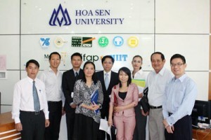 The organization board of the student job fair (Photo: ejobsviet)