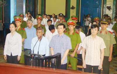 Hôm nay, tiếp tục xét xử vụ tiêu cực đất đai tại huyện Hóc Môn