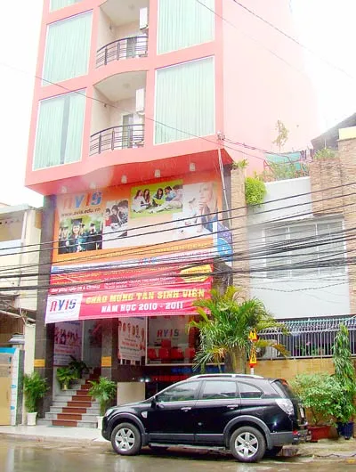 Trường quốc tế... lừa người học