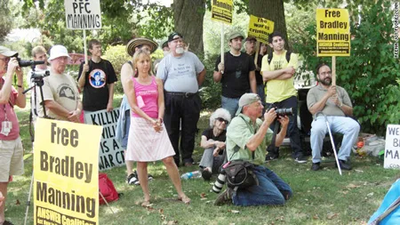 Mỹ: Biểu tình đòi thả nghi can trong vụ WikiLeaks