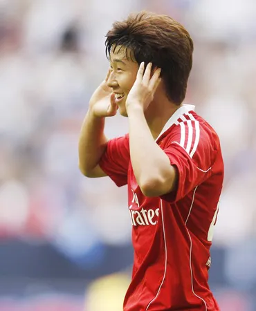 Cầu thủ Viễn Đông chinh phục Bundesliga